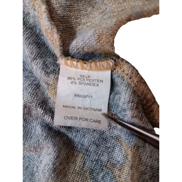 FIG & FLOWER Artsy Cowl Neck Top Blouse Plus 2X SOFT Flare Sleeves Comfort Fall - Picture 7 of 11